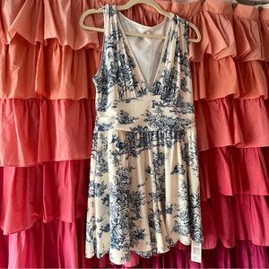 Cupshe Blue and Cream Dress